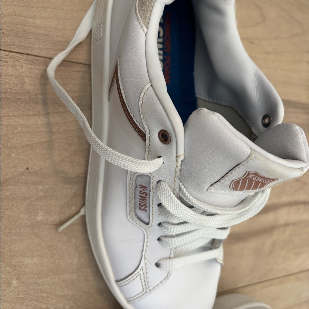 K-Swiss White Sneakers - Picture 3 of 9